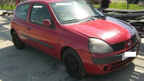 Dezmembrez Renault Clio din 2001, 1.5d