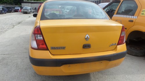 Dezmembrez Renault Clio din 2005