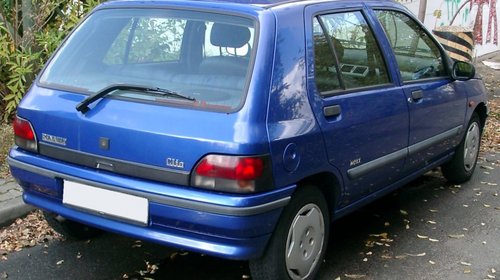 Dezmembrez RENAULT CLIO I 1.4 benzina