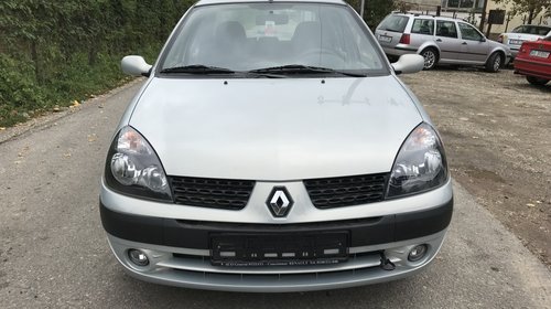 Dezmembrez Renault Clio II 1.4 MPI 2005 16.00