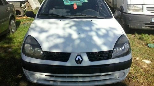 Dezmembrez RENAULT CLIO II 1.5 Dci 2003 48 kw