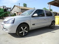 Dezmembrez Renault Clio II Symbol 1.4i, an fabr 2004