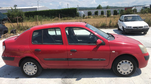 Dezmembrez Renault Clio II Symbol 1.5 dCi Euro 3