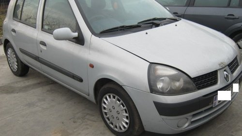 Dezmembrez Renault Clio ll din 2001, 1.2b