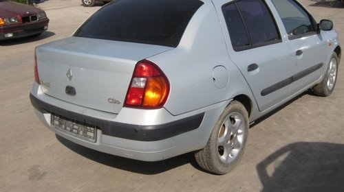 Dezmembrez Renault Clio Simbol din 2002, 1.5d