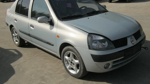 Dezmembrez Renault Clio Simbol din 2002, 1.5d