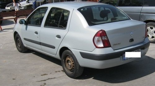 Dezmembrez Renault Clio Simbol din 2003, 1.5dci,