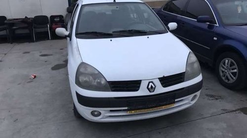 Dezmembrez Renault Clio Symbol 1.5 dci an 2005
