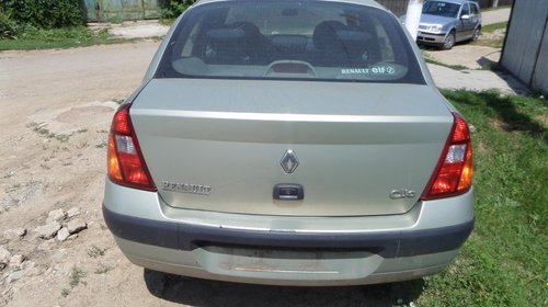 Dezmembrez Renault Clio Symbol din 2006