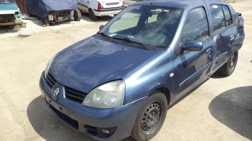 Dezmembrez Renault Clio