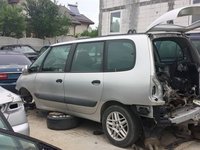 Dezmembrez renault espace 2200 dci