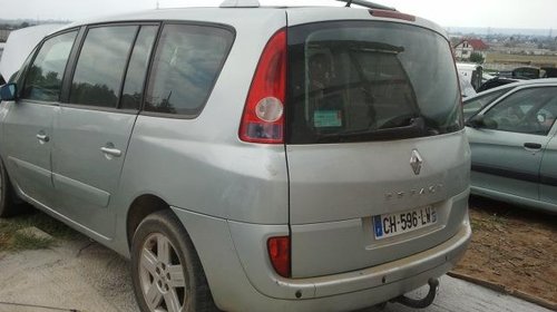 Dezmembrez renault espace 3000 dci