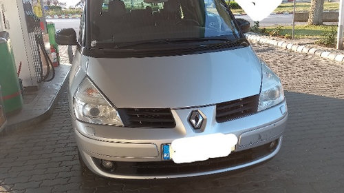 Dezmembrez renault espace 4 an 2010 motor 2.0