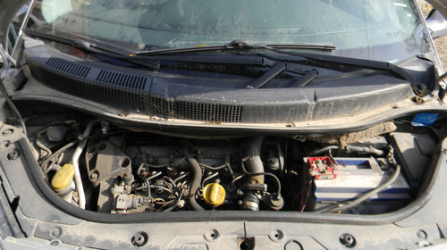 Dezmembrez Renault GRAND SCENIC 2 2004 - Prezent 1.9 DCi (JM0G, JM12, JM1G, JM2C) F9Q 812 ( CP: 120, KW: 88, CCM: 1870 ) Motorina