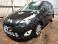 Dezmembrez Renault Grand Scenic 3, motor 1.9 diesel