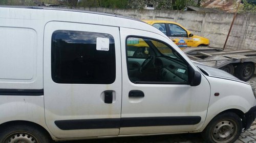 Dezmembrez Renault Kangoo 1.5 DCI 2003