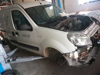 Dezmembrez renault kangoo 1.5 dci