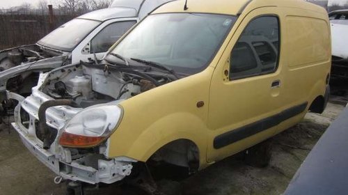 Dezmembrez Renault Kangoo an fabricatie 2004