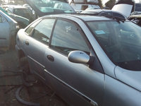 Dezmembrez Renault LAGUNA 1 1993 - 2001 2.2 DT (B569) G8T 760 ( CP: 113, KW: 83, CCM: 2188 ) Motorina