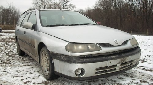 Dezmembrez Renault Laguna 1.6 16v