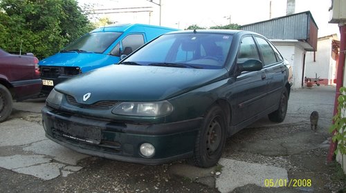 Dezmembrez Renault Laguna 1.9 dti an 2000