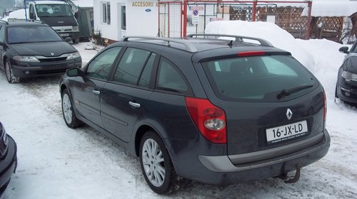 Dezmembrez Renault Laguna 1.9dci, anul fabr 2002