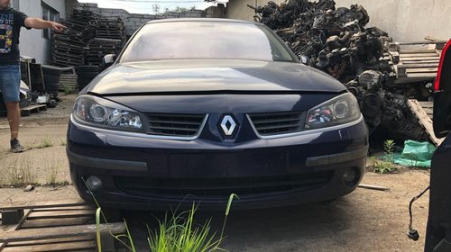 Dezmembrez Renault Laguna 2.0 turbo benzina 2