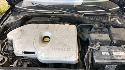 Dezmembrez Renault Laguna 2.0 turbo benzina 2006