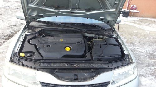 Dezmembrez Renault Laguna 2 1.9 DCI 120 cp