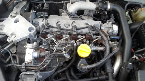 Dezmembrez Renault Laguna 2 1.9 DCI 120 cp