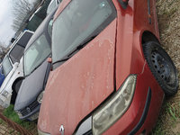 Dezmembrez renault laguna 2 an 2001 culoare portocaliu motor 1.9 diesel toate piesele disponibile