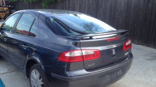 Dezmembrez renault laguna 2, an 2002, 1.9 dci