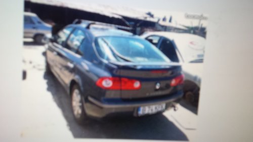 Dezmembrez Renault Laguna 2 din 2007