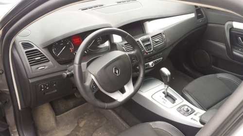 Dezmembrez Renault Laguna 3 2.0 DCI 150 CP 20