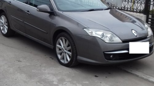 Dezmembrez Renault Laguna 3 2.0 DCI M9R 2009