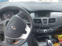 Dezmembrez Renault Laguna 3 2011 facelift 2.0 tdci cutie manuala 6+1