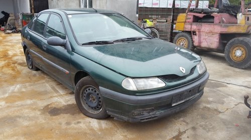 Dezmembrez Renault Laguna, an 1996, 2200 dies