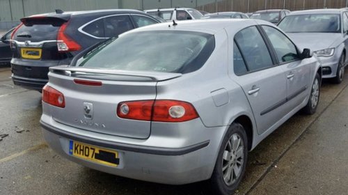 Dezmembrez Renault Laguna II 2007 Hatchback 2.0 benzina