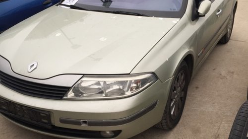 Dezmembrez Renault Laguna II hatchback, 2.0 16v benzina orice piesa