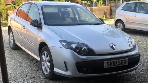 Dezmembrez Renault Laguna III 2010 Hatchback 