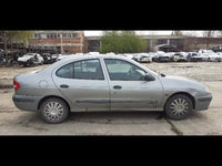 Dezmembrez RENAULT MEGANE 1-1.6 B DIN 2000