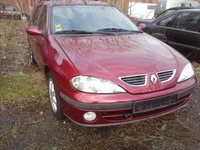 Dezmembrez Renault Megane 1 1.9dci an 2001 volan normal