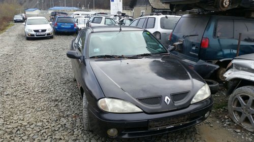 Dezmembrez Renault Megane 1.6 Benzina an fab.