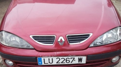 Dezmembrez Renault Megane 1.9 dti