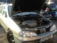 Dezmembrez Renault Megane 1 an 2000-2003 1.6 16v  benzina
