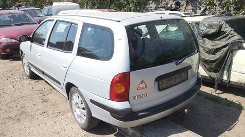 Dezmembrez Renault Megane 1 Facelift 1.9dti (F9Q744), an 2001
