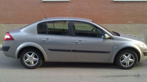 Dezmembrez renault megane 2 1.5 dci din 2005