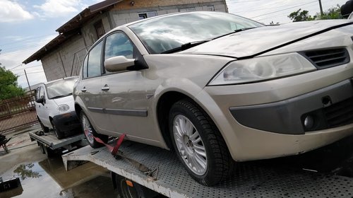 Dezmembrez Renault Megane 2 1.6 16v 2008 Facelift