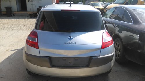 Dezmembrez Renault Megane 2 1.6 16v