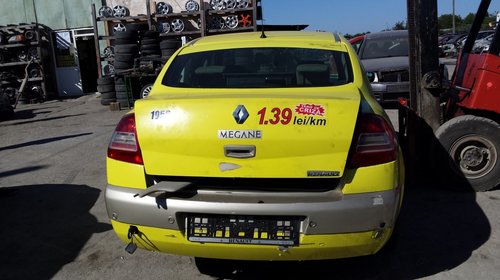 Dezmembrez renault megane 2 1.6b an 2007